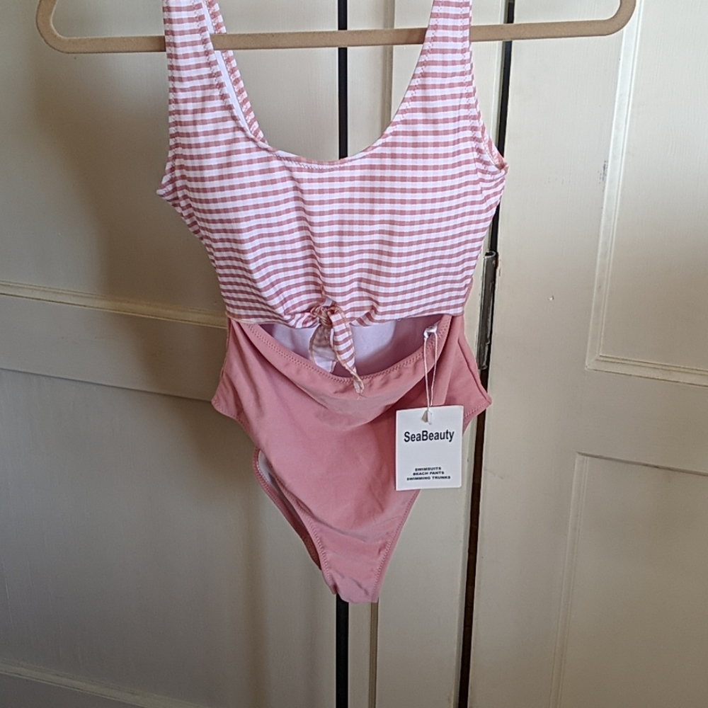 Sea Beauty one piece swimsuit NWT